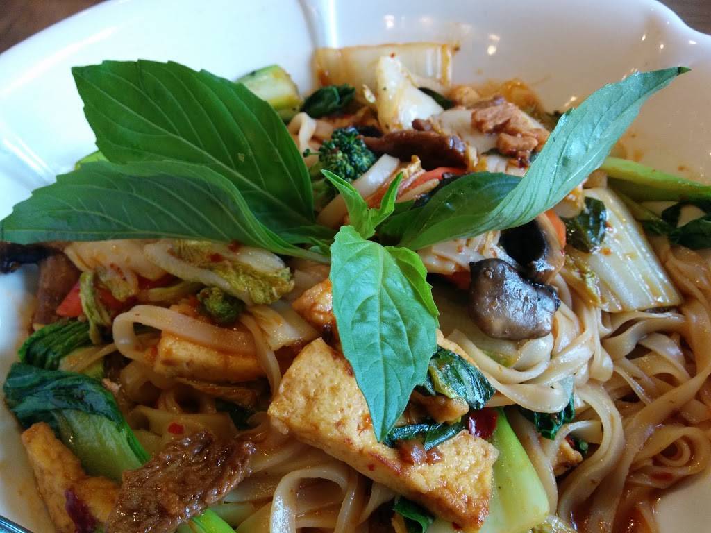 Mint & Basil | restaurant | 1741 N Milpitas Blvd, Milpitas, CA 95035, USA | 6692355285 OR +1 669-235-5285