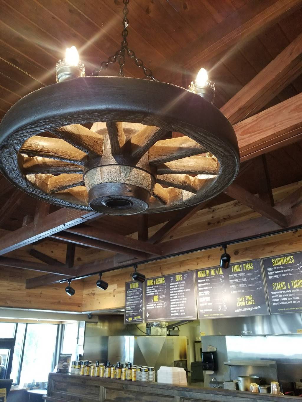 Dickeys Barbecue Pit | meal delivery | 600 S, Rte 291, Liberty, MO 64068, USA | 8164296005 OR +1 816-429-6005