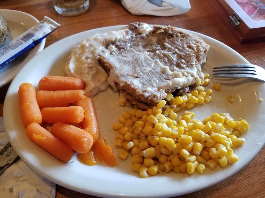 Cracker Barrel Old Country Store | restaurant | 8001 Pinnacle Pkwy, Covington, LA 70433, USA | 9858930151 OR +1 985-893-0151