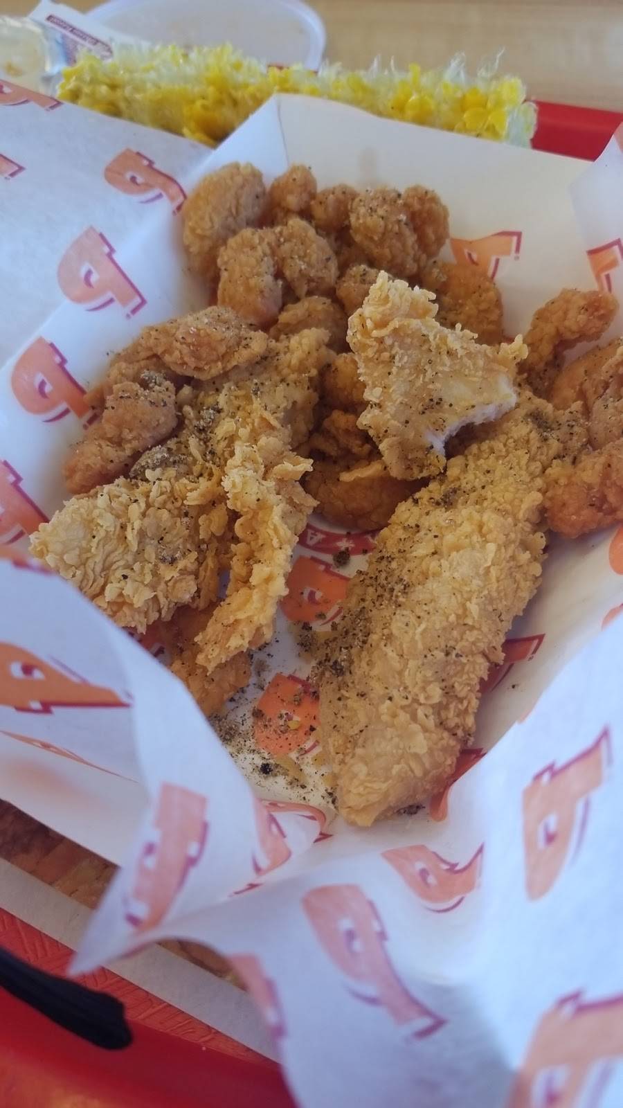 Popeyes Louisiana Kitchen | restaurant | 1718 E 10th St, Jeffersonville, IN 47130, USA | 8122888828 OR +1 812-288-8828