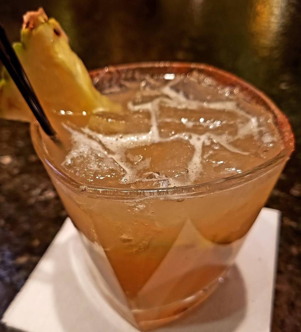 Bar Louie - Printers Row | night club | 47 W Polk St, Chicago, IL 60605, USA | 3128724550 OR +1 312-872-4550