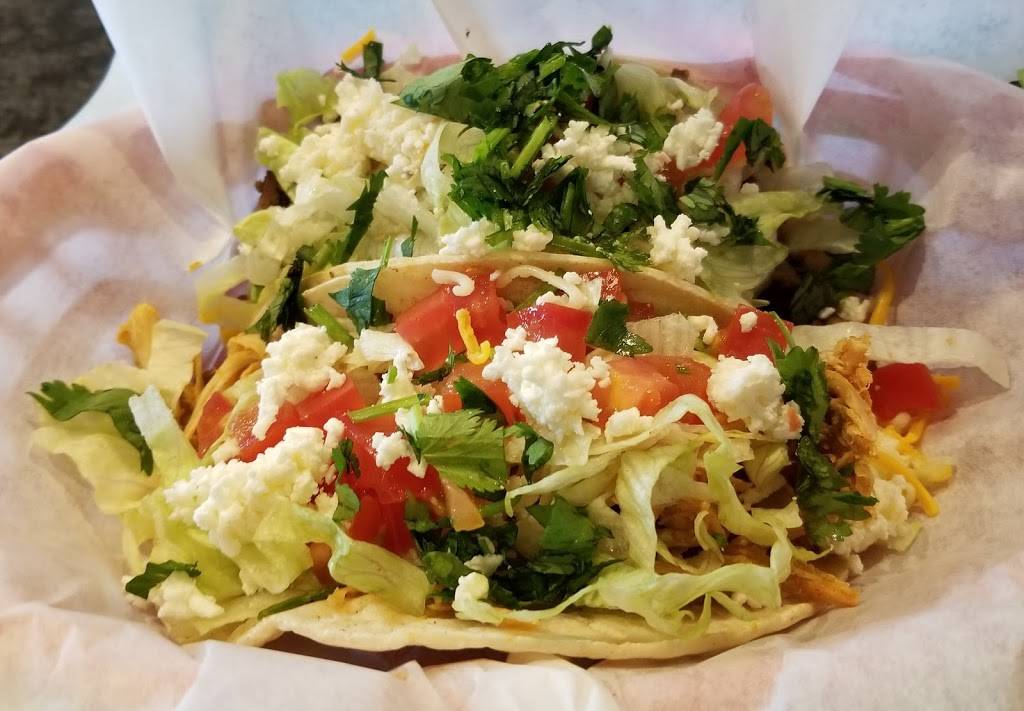 Fuzzys Taco Shop | restaurant | 13505 S Mur-Len Rd Suite 101, Olathe, KS 66062, USA | 9134409715 OR +1 913-440-9715