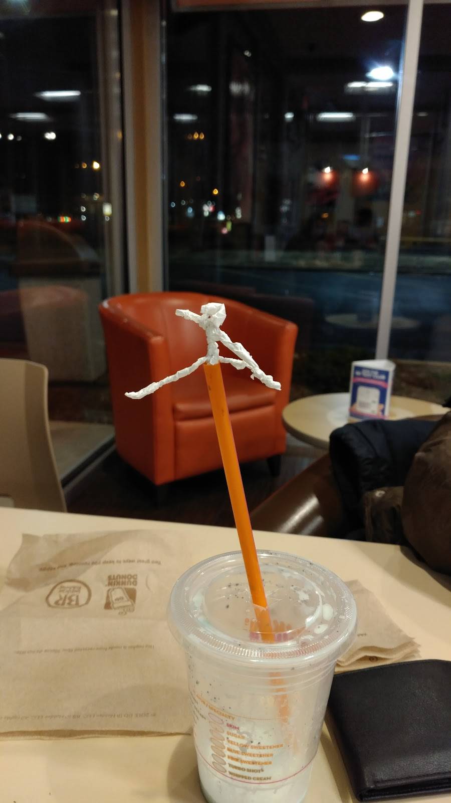 Dunkin | bakery | 1101 W Lincoln Hwy, DeKalb, IL 60115, USA | 8159010484 OR +1 815-901-0484