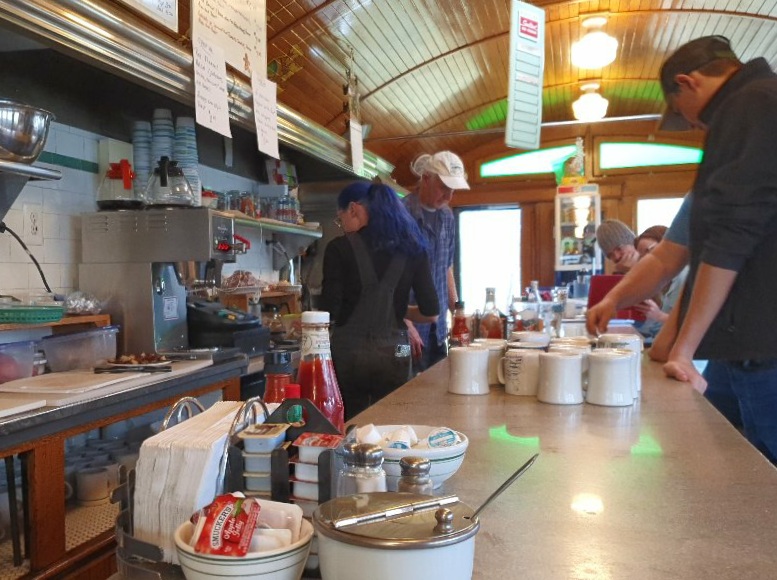 Dans Diner Breakfast and Lunch | restaurant | 1005 NY-203, Chatham, NY 12037, USA | 5183923267 OR +1 518-392-3267