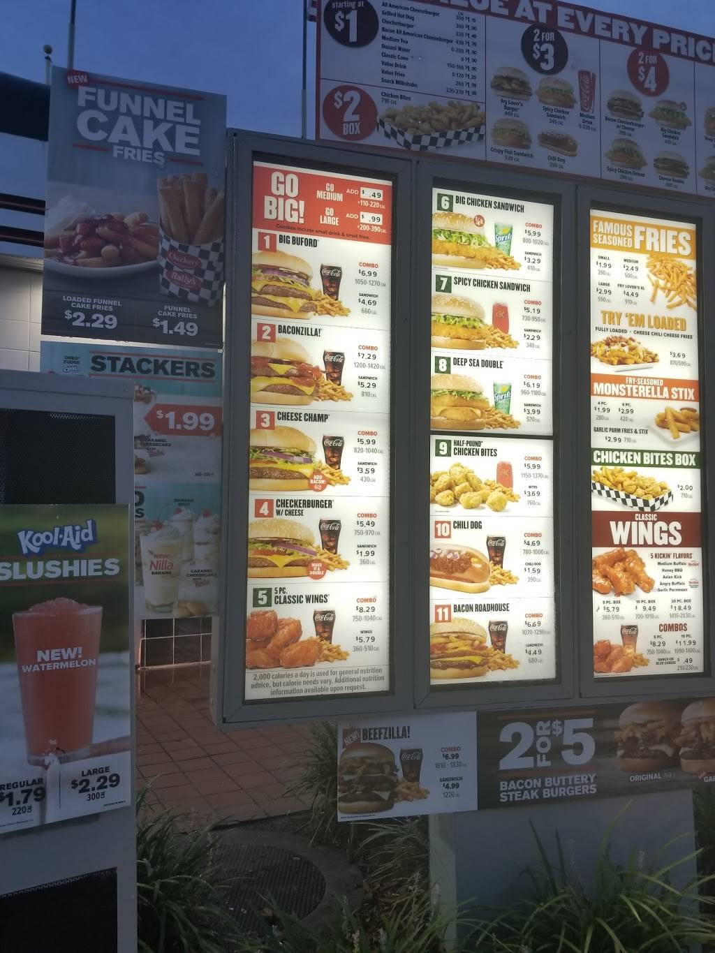 Checkers | restaurant | 6371 W Colonial Dr, Orlando, FL 32818, USA | 4072940288 OR +1 407-294-0288