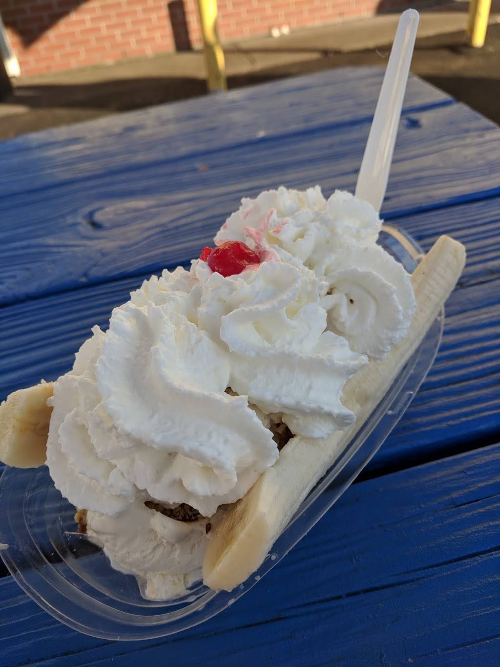 Lincoln Creamery | restaurant | 276 Front St #1, Lincoln, RI 02865, USA | 4017241050 OR +1 401-724-1050