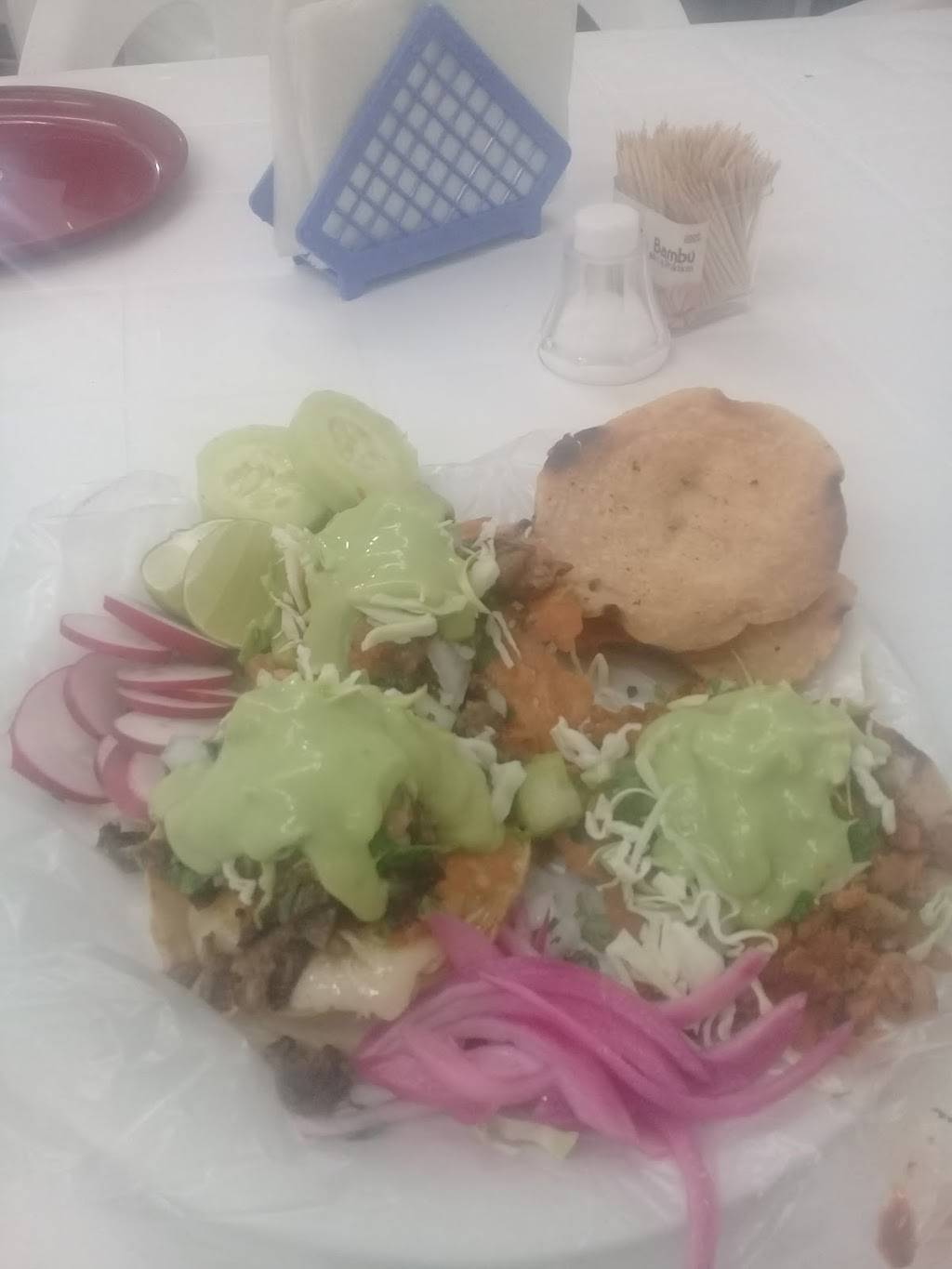 Tacos Jalisco | restaurant | Calle Principal, El Florido 1ra y 2da Secc, Tijuana, B.C., Mexico | 016648517099 OR +52 664 851 7099