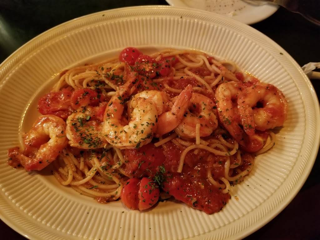 Ravellos Italian Restaurant | restaurant | 3360 N State Hwy 59 #H, Merced, CA 95340, USA | 2092015592 OR +1 209-201-5592