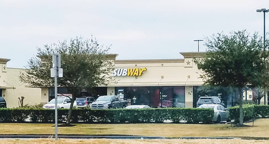 Subway | restaurant | 8565 Memorial Boulevard, Park Central Crossing Suite # 200, Port Arthur, TX 77640, USA | 4097290247 OR +1 409-729-0247