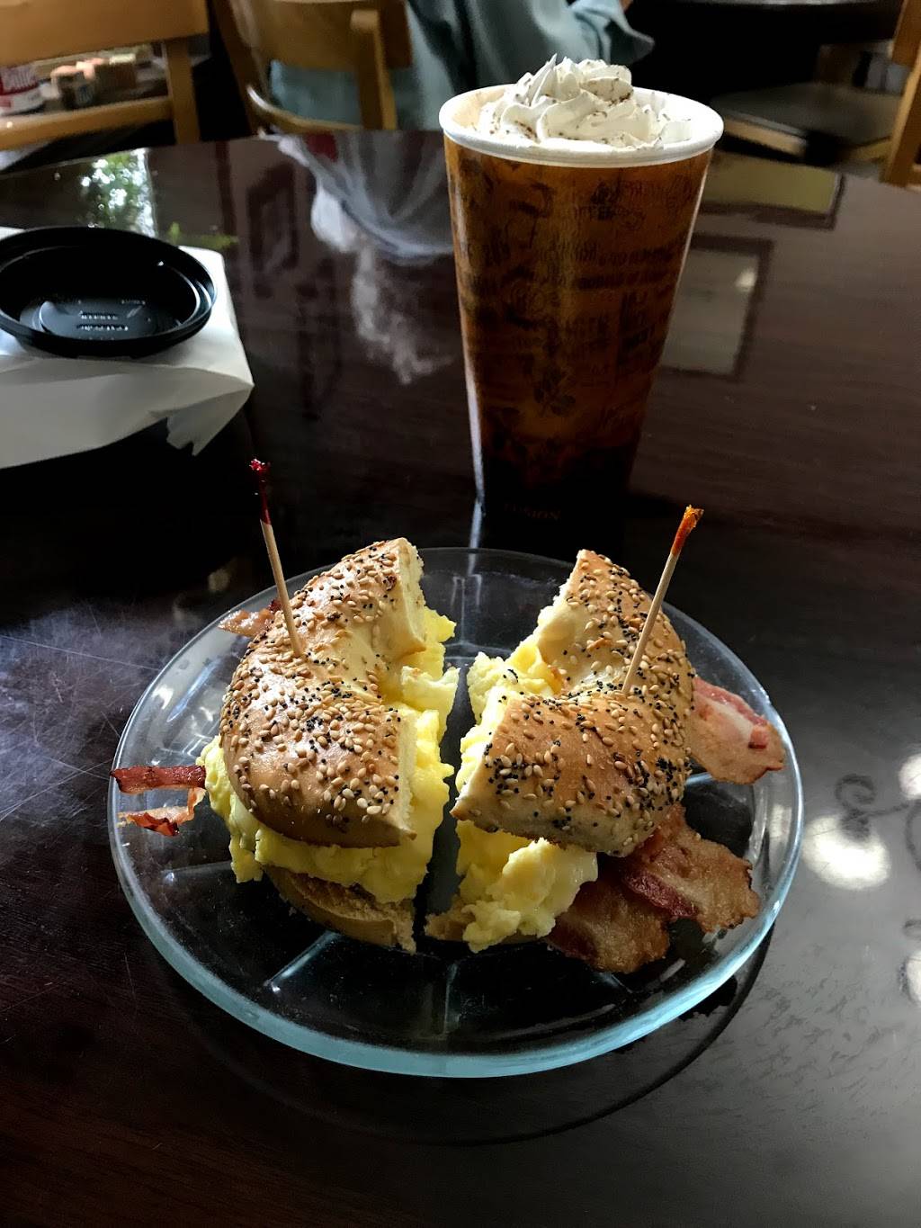 Coffee Express | restaurant | 128 W 2nd St, Port Clinton, OH 43452, USA | 4197342089 OR +1 419-734-2089