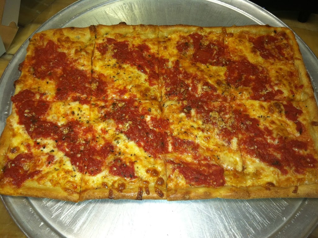 Royal Pizza | meal delivery | 299-7 Hawkins Ave, Lake Ronkonkoma, NY 11779, United States | 6316152210 OR +1 631-615-2210