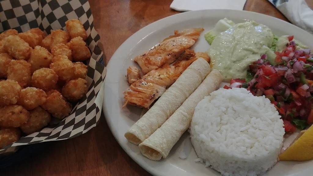 Limelight Restaurant & Lounge | restaurant | 6708 SE Milwaukie Ave, Portland, OR 97202, USA | 5032355797 OR +1 503-235-5797