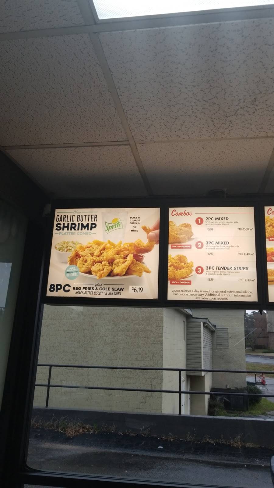 Churchs Chicken | restaurant | 4000 N Main St, Columbia, SC 29203, USA | 8038285854 OR +1 803-828-5854