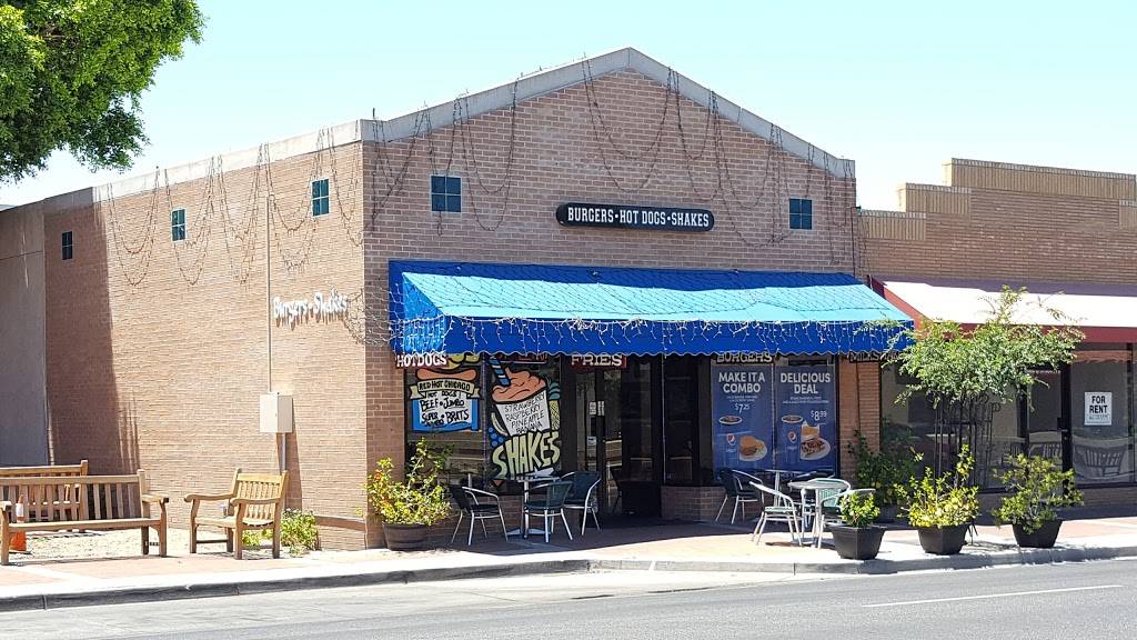 Moes Burgers | restaurant | 5713 W Glendale Ave, Glendale, AZ 85301, USA | 6239159993 OR +1 623-915-9993