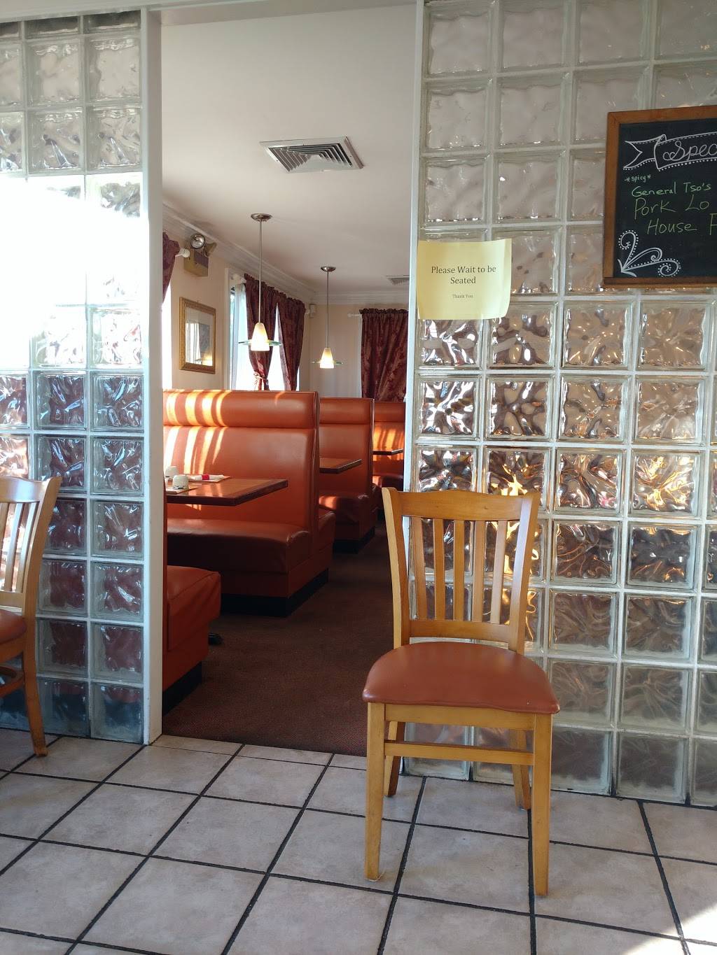 Lee PO Chinese Kitchen | restaurant | 1066 Farmington Ave, Bristol, CT 06010, USA | 8605891011 OR +1 860-589-1011