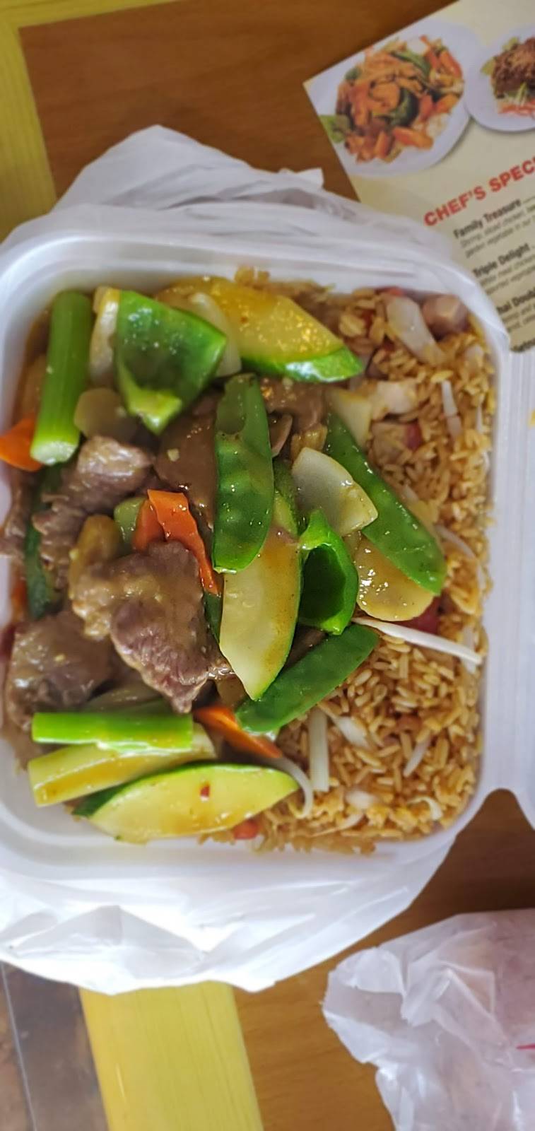 Takee Outee | meal takeaway | 11850 Hialeah, Hia Gardens Boulevard, Miami Lakes, FL 33018, USA | 3058223899 OR +1 305-822-3899