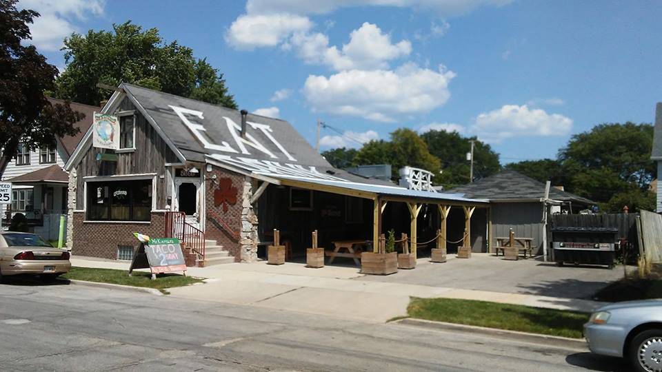 Mc Kiernans Irish Pub & Grill | restaurant | 2066 S 37th St, Milwaukee, WI 53215, USA | 4142266761 OR +1 414-226-6761