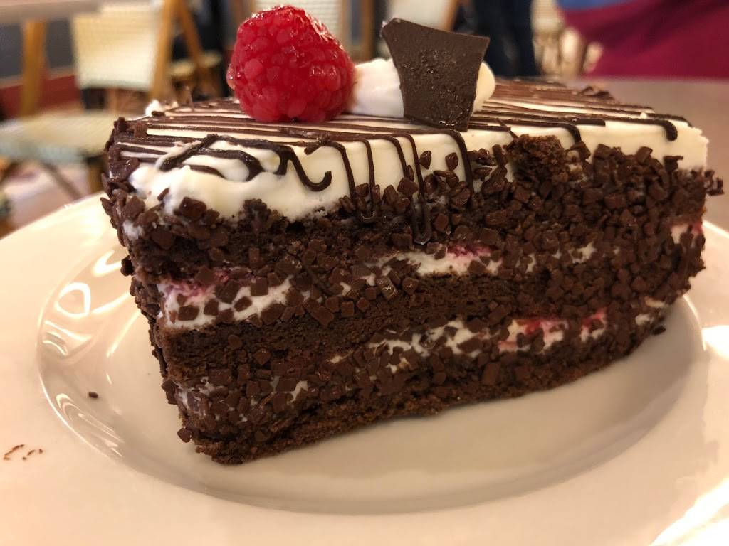 Champagne French Bakery | cafe | 3333 Bear St #151, Costa Mesa, CA 92626, USA | 7144291502 OR +1 714-429-1502