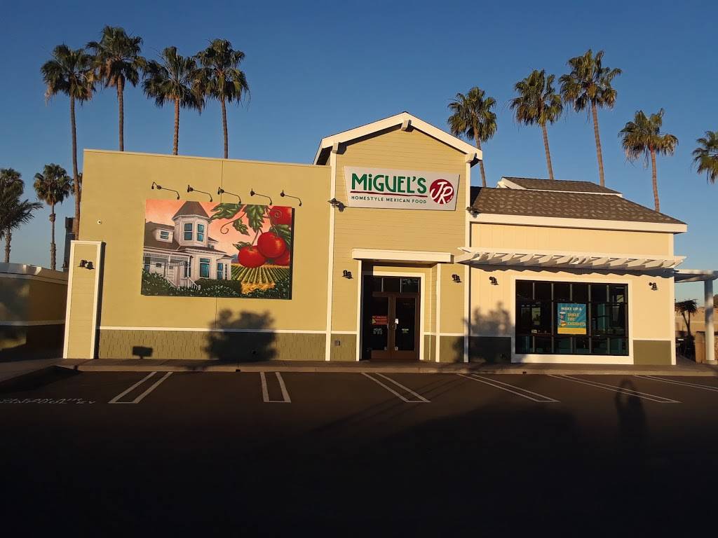 Miguels Jr. | restaurant | 19620 Beach Blvd, Huntington Beach, CA 92648, USA | 7148882255 OR +1 714-888-2255