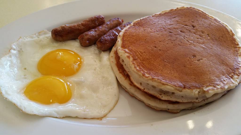 Huarache King | restaurant | 322 Broadway St, King City, CA 93930, USA | 8313855241 OR +1 831-385-5241