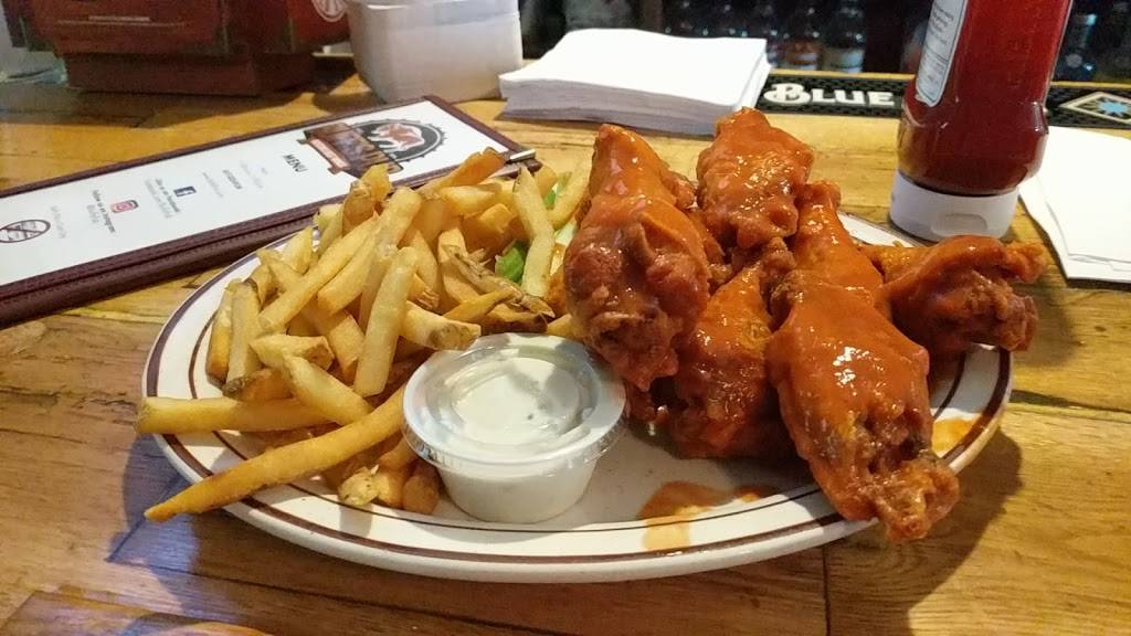 Buffs Pub | meal takeaway | 317 Washington St, Newton, MA 02458, USA | 6173329134 OR +1 617-332-9134