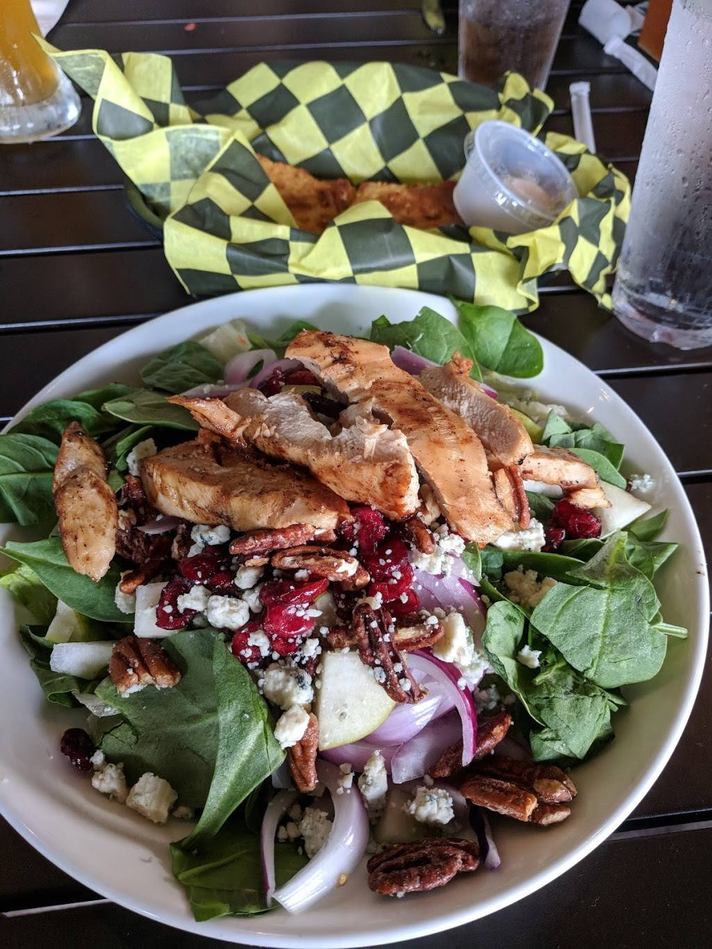 The Trailside | restaurant | 108 W Main St, West Newton, PA 15089, USA | 7248725171 OR +1 724-872-5171