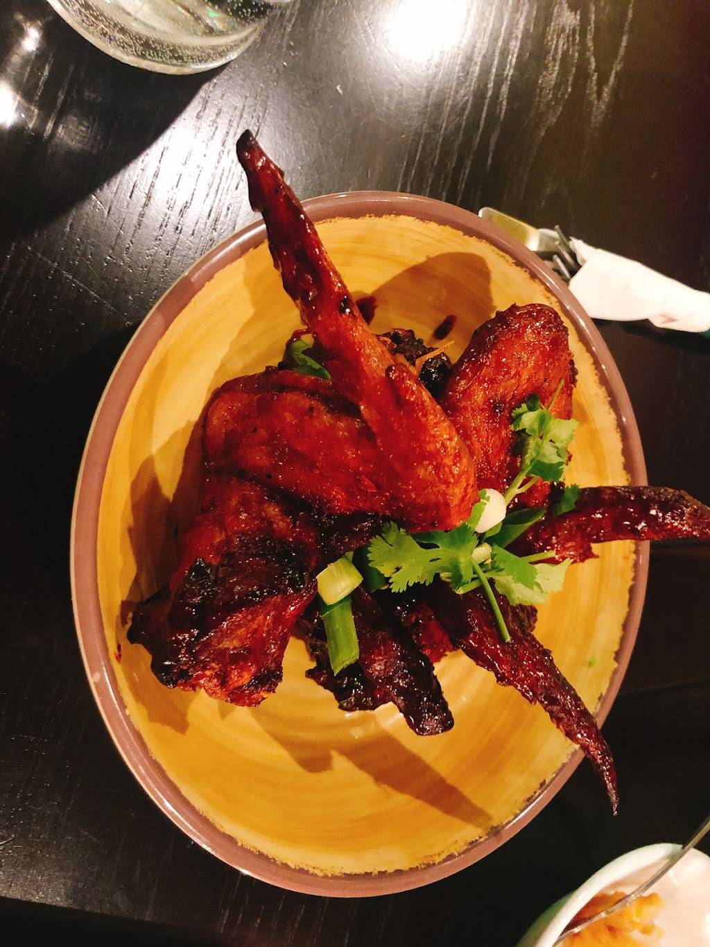 Kiin Lao & Thai Eatery | restaurant | 5846 Forbes Ave, Pittsburgh, PA 15217, USA | 4122269042 OR +1 412-226-9042