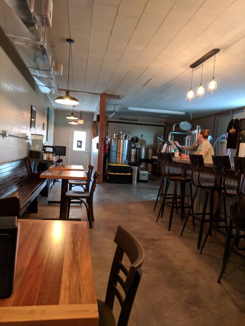 Yellow Sun Brewing Co | meal takeaway | 127 Trade St, Rutherfordton, NC 28139, USA | 8283750089 OR +1 828-375-0089