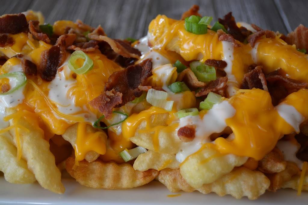 River & Roost | restaurant | 2272 Jonesboro Rd, McDonough, GA 30253, USA | 7703059933 OR +1 770-305-9933