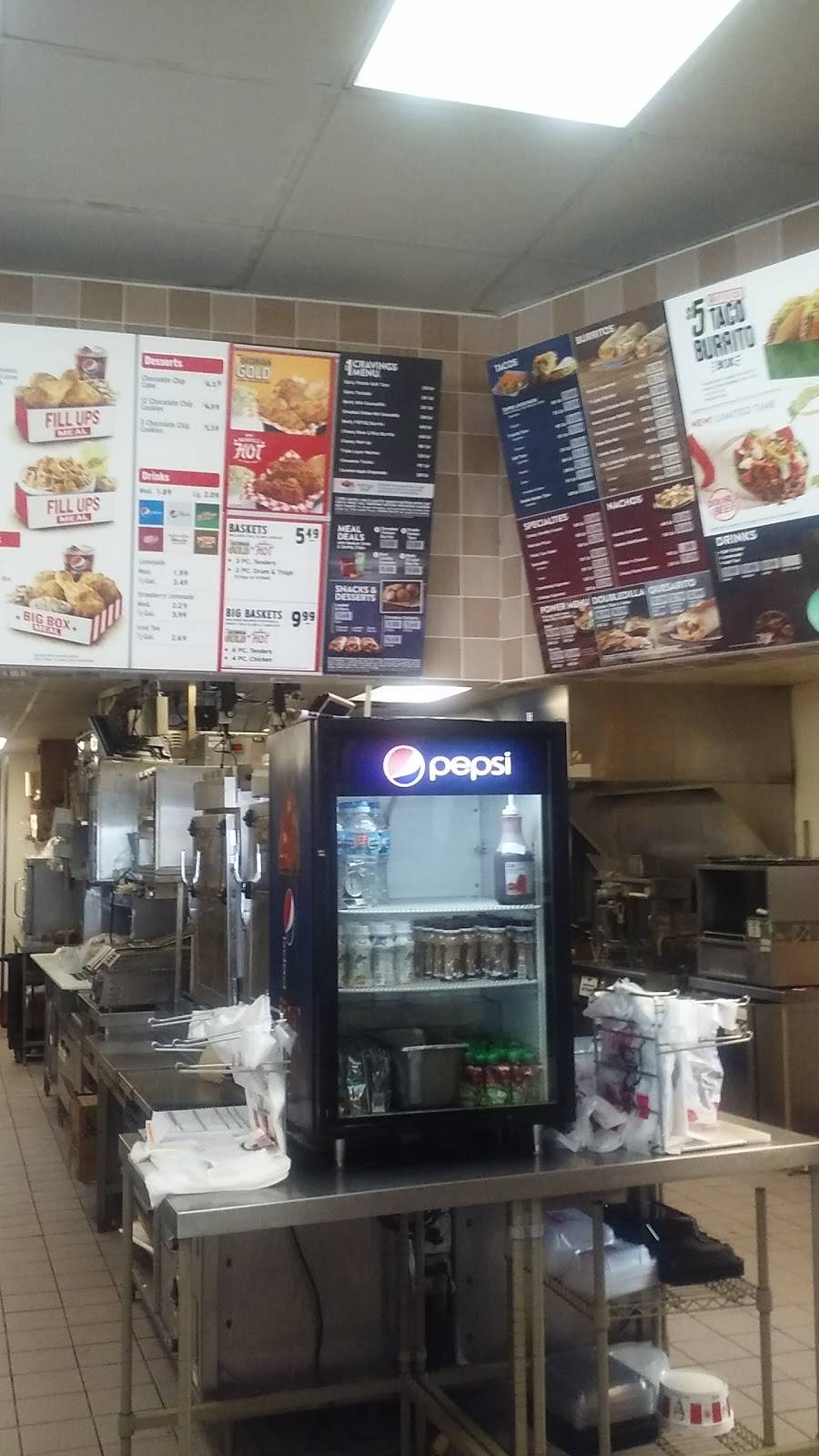 KFC | restaurant | 1733 E Main St, Reedsburg, WI 53959, USA | 6087682000 OR +1 608-768-2000