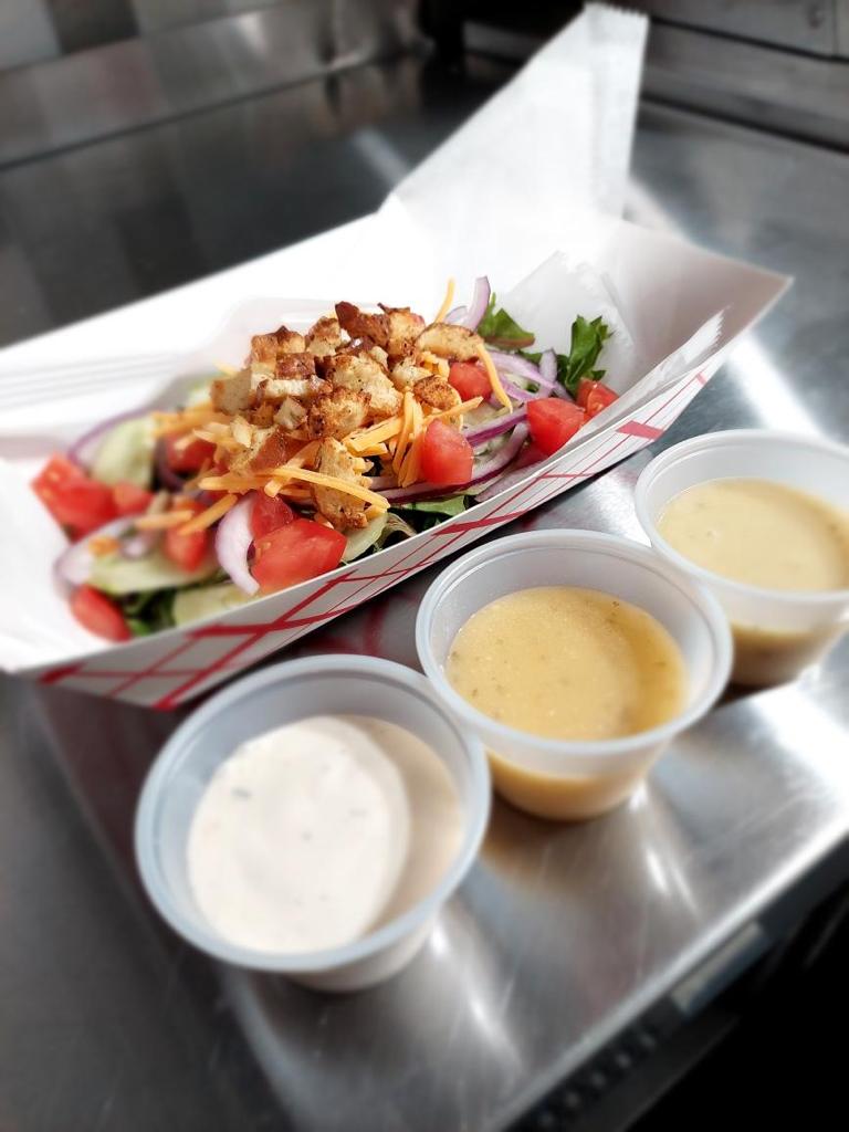 The Lübecker | restaurant | 222 W 12th St, Cincinnati, OH 45202, USA | 5132049631 OR +1 513-204-9631