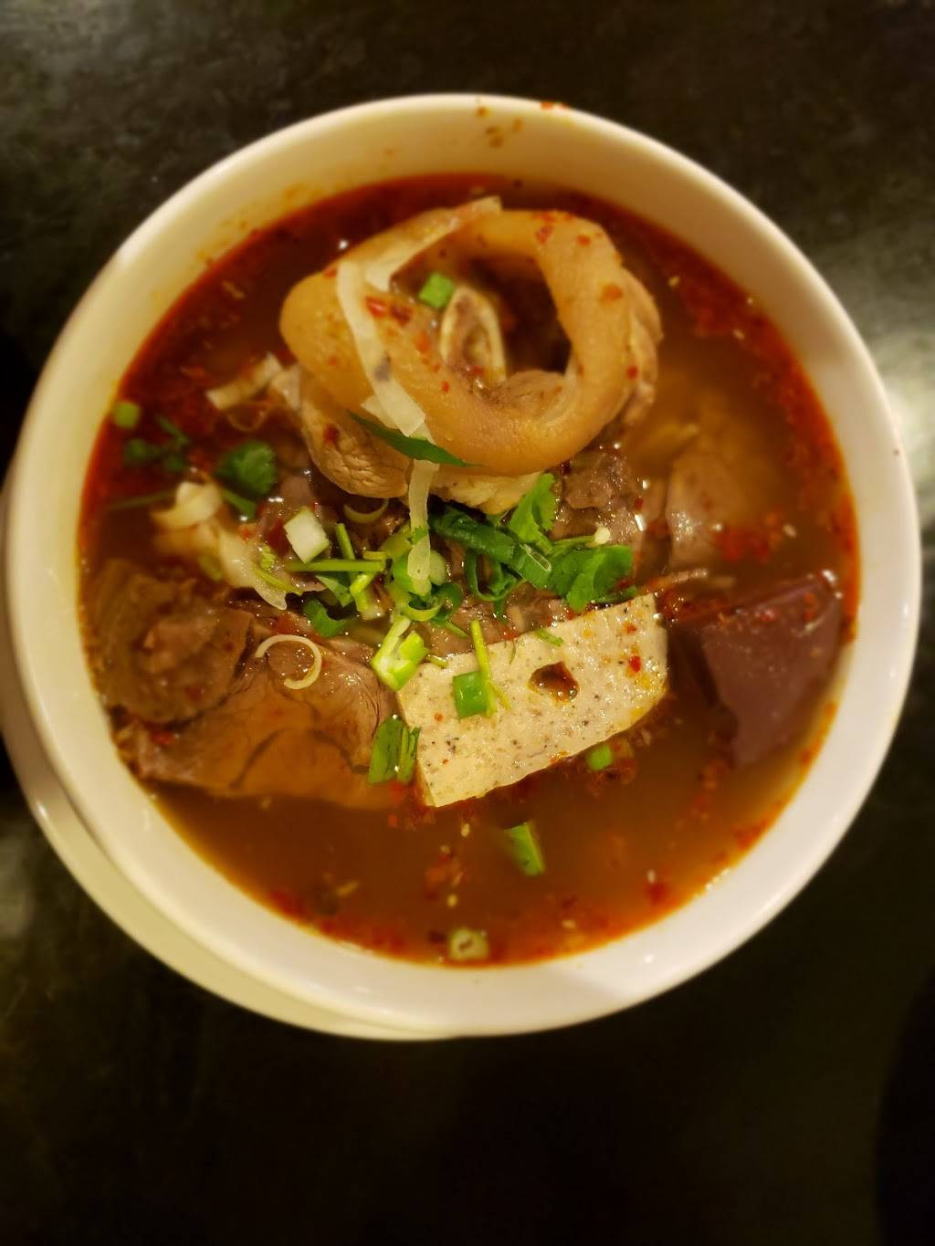 Cafe Hoang | restaurant | 1020 W Argyle St, Chicago, IL 60640, USA | 7738789943 OR +1 773-878-9943