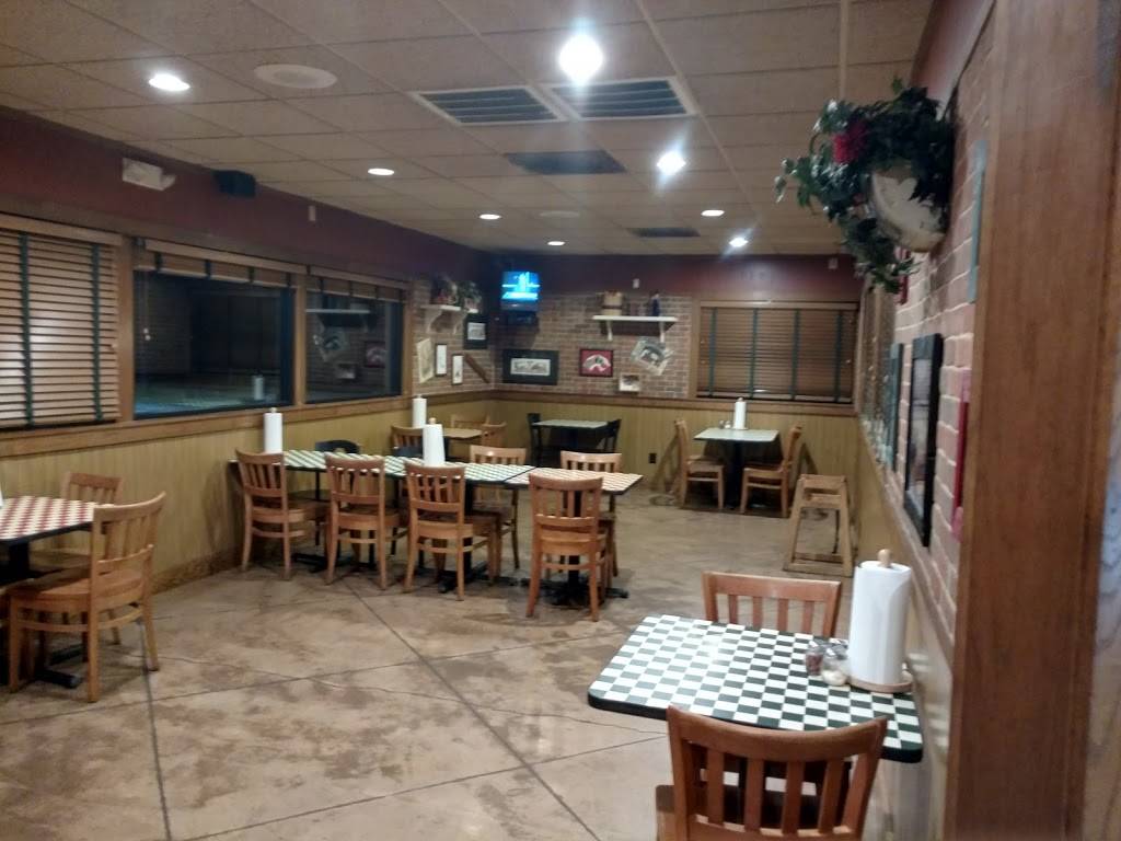 Pizza Hut | meal takeaway | 220 Young Ln, Mt Sterling, KY 40353, USA | 8594981027 OR +1 859-498-1027