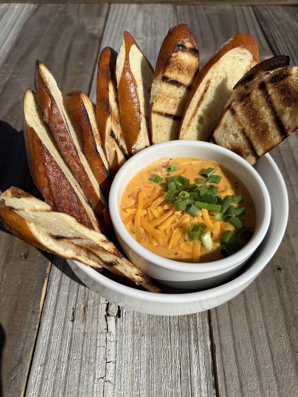 Uncle Worms Texas Cuisine | restaurant | 6500 N 19th St, Waco, TX 76708, USA | 2547321108 OR +1 254-732-1108