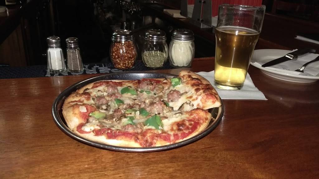 Sams Restaurant | restaurant | 36 Newtown Ln, East Hampton, NY 11937, USA | 6313245900 OR +1 631-324-5900