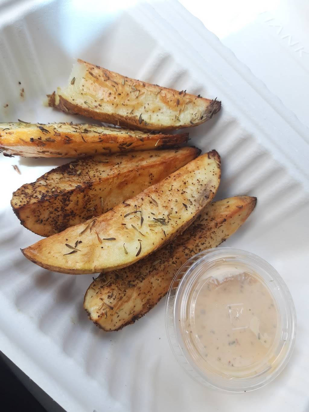 GREEN Kafé | restaurant | 2400 Wilton Dr, Wilton Manors, FL 33305, USA | 9543147703 OR +1 954-314-7703