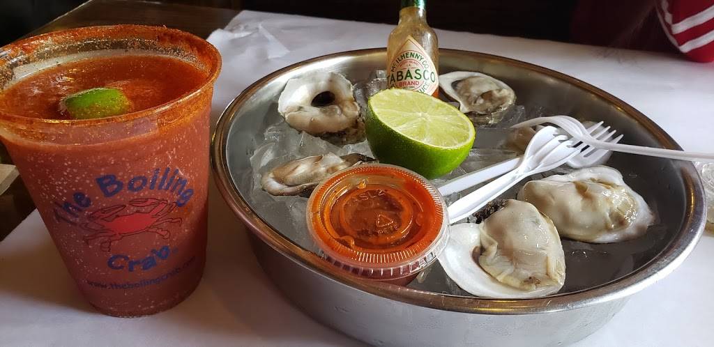 The Boiling Crab | restaurant | 1500 W MacArthur Blvd, Santa Ana, CA 92704, USA | 7149792722 OR +1 714-979-2722