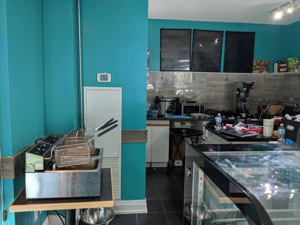 Thais Bangkok Street Food | restaurant | 555 Wilson Ave, Toronto, ON M3H 0C6, Canada | 6478723555 OR +1 647-872-3555