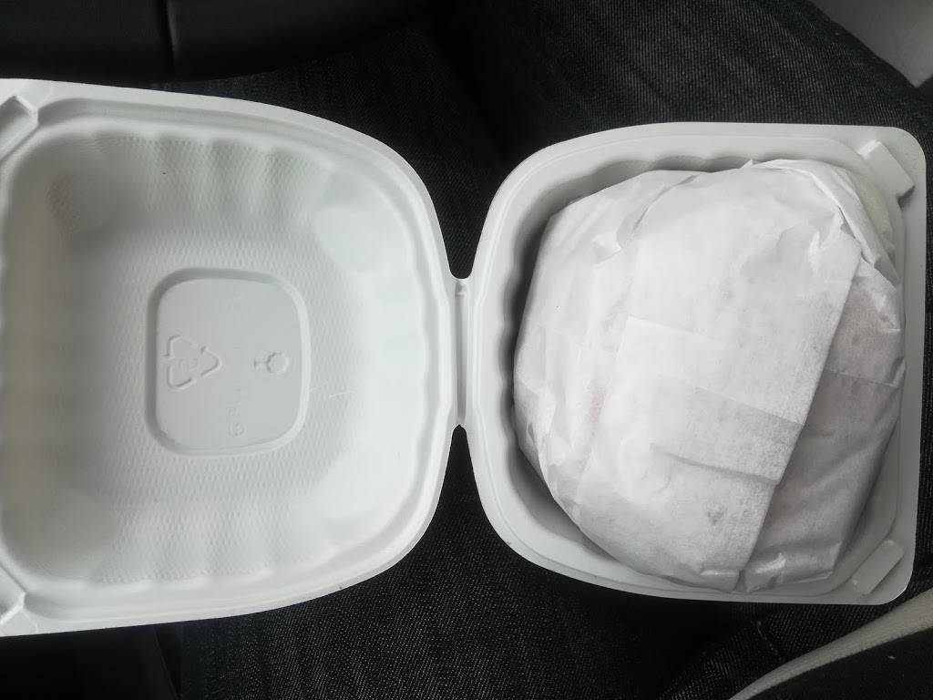 Burger Box | restaurant | 2930 Avenue X, Brooklyn, NY 11235, USA | 7187596474 OR +1 718-759-6474