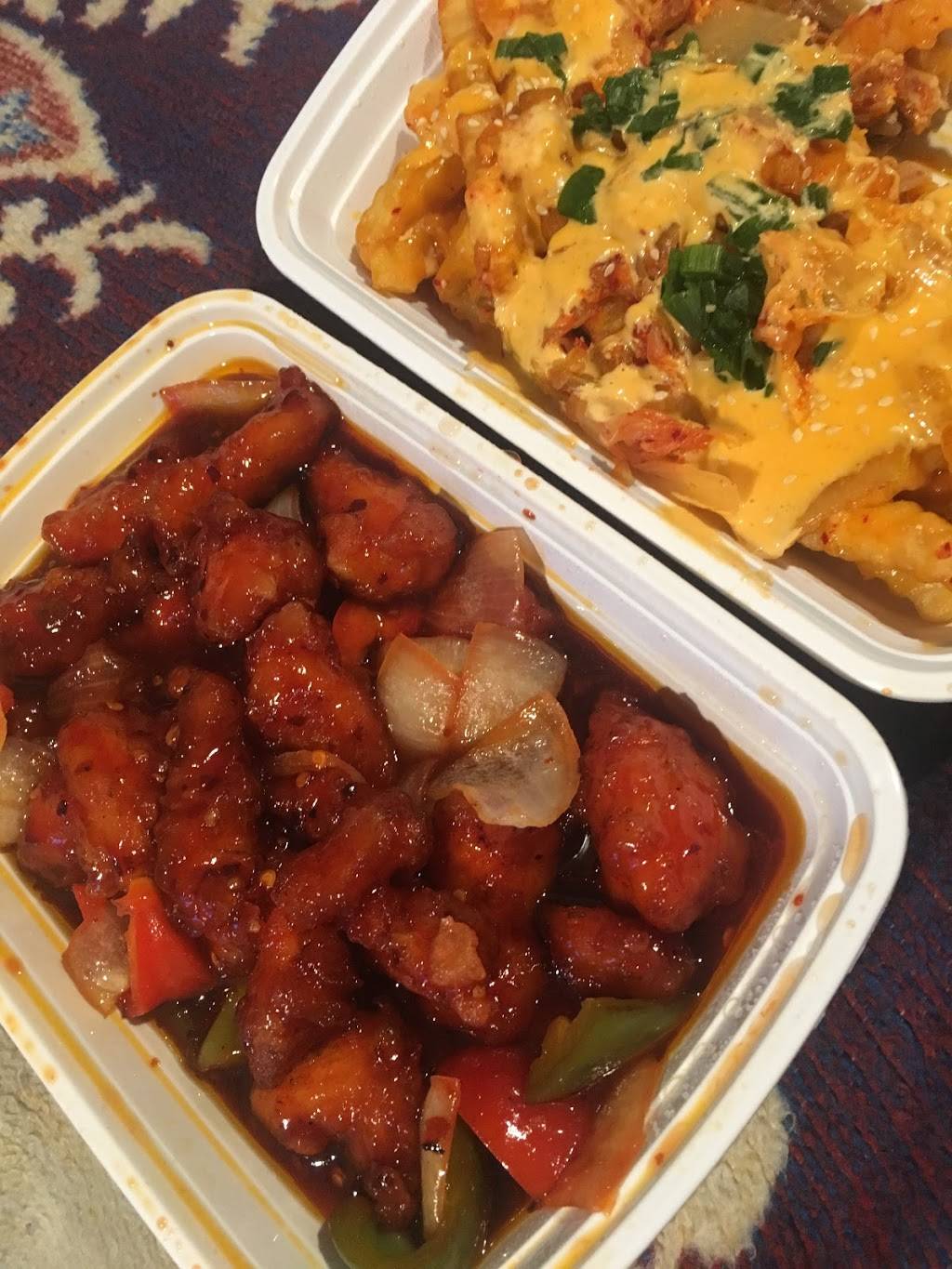 Star Kitchen | restaurant | 3110 S Shields Ave, Chicago, IL 60616, USA | 3126313795 OR +1 312-631-3795