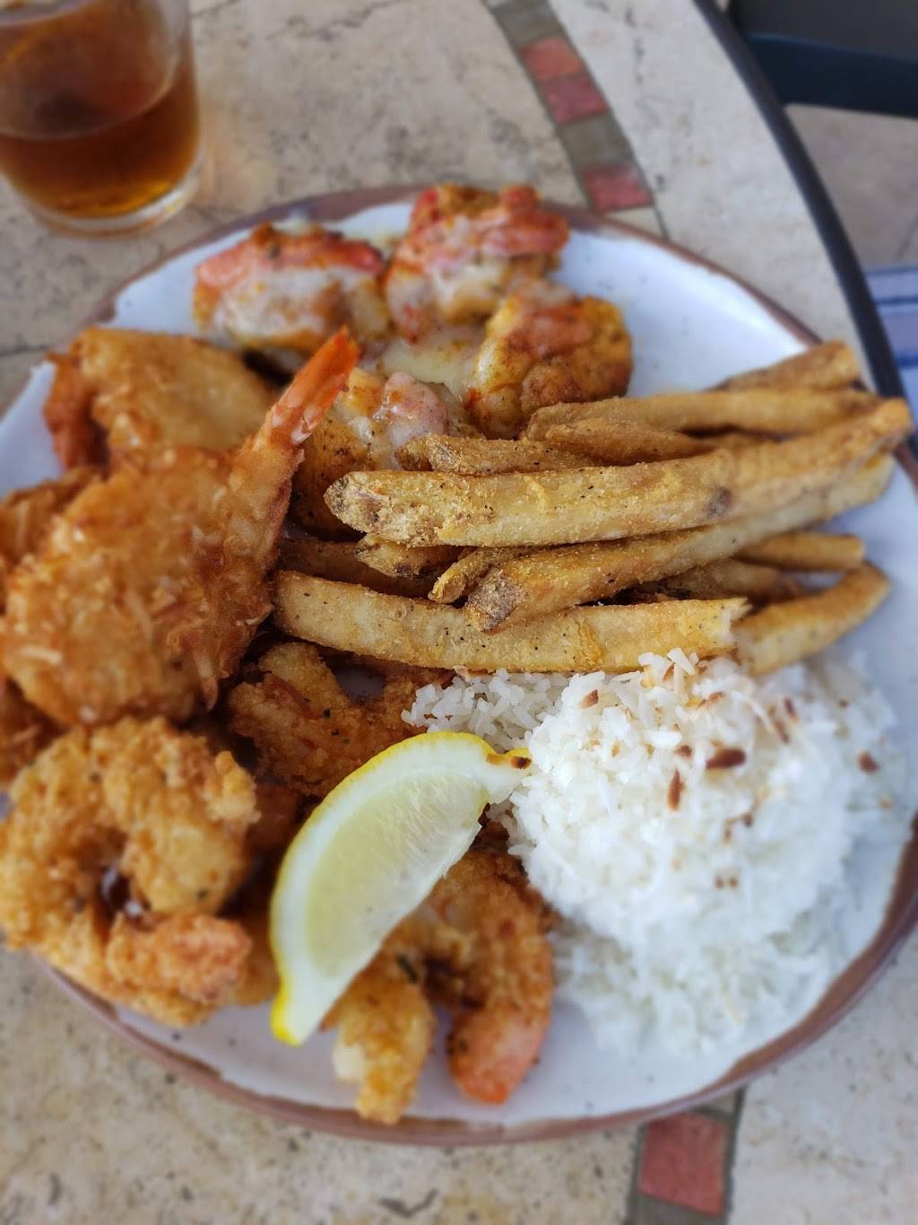 Crabbys Dockside Ft. Pierce | restaurant | 2 Avenue A, Fort Pierce, FL 34950, USA | 7722525672 OR +1 772-252-5672