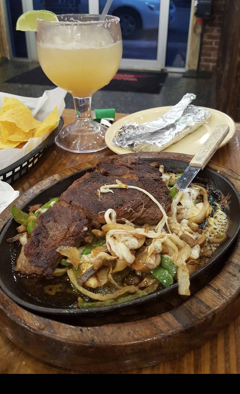 Valle Grande Mexican Grill | restaurant | 1011 Magnolia Ave, Maplesville, AL 36750, USA | 3346457064 OR +1 334-645-7064