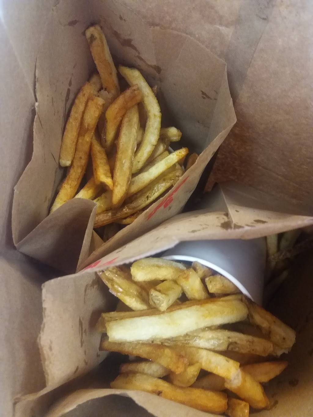 Five Guys | meal takeaway | 1417 St Louis Galleria St, St. Louis, MO 63117, USA | 3147211001 OR +1 314-721-1001