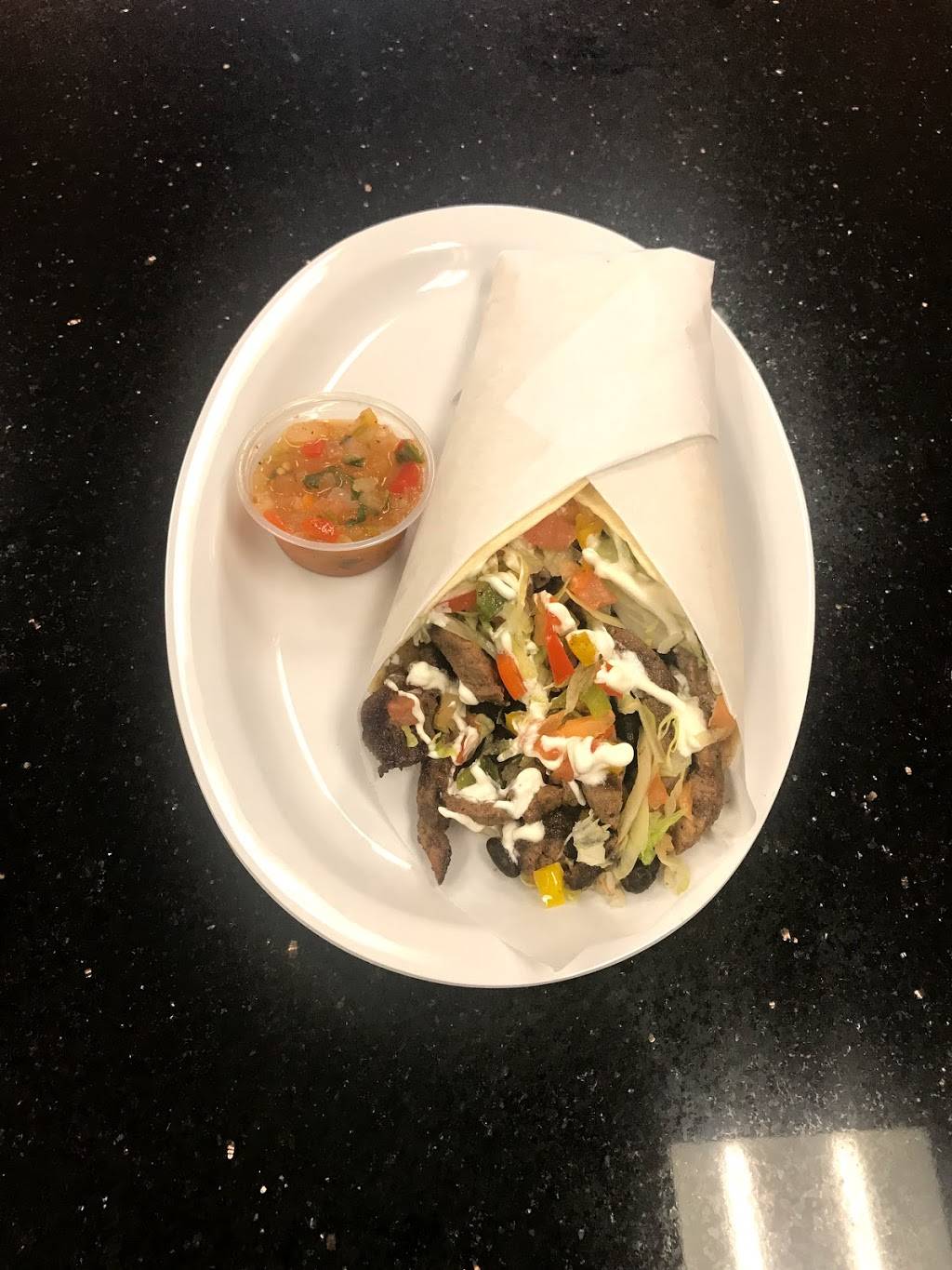 Banquet Restaurant | restaurant | 864 E Grand St, Elizabeth, NJ 07201, USA | 9084698010 OR +1 908-469-8010