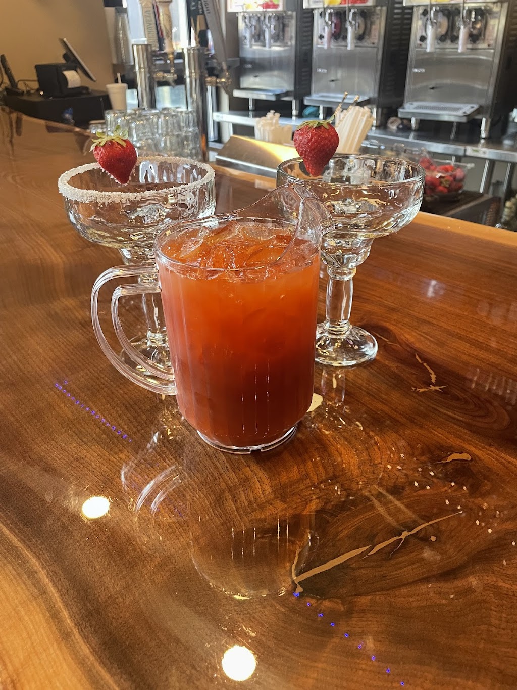 Loco Lupes | restaurant | 2370 Jack Warner Pkwy #101, Tuscaloosa, AL 35401, USA | 2054098366 OR +1 205-409-8366