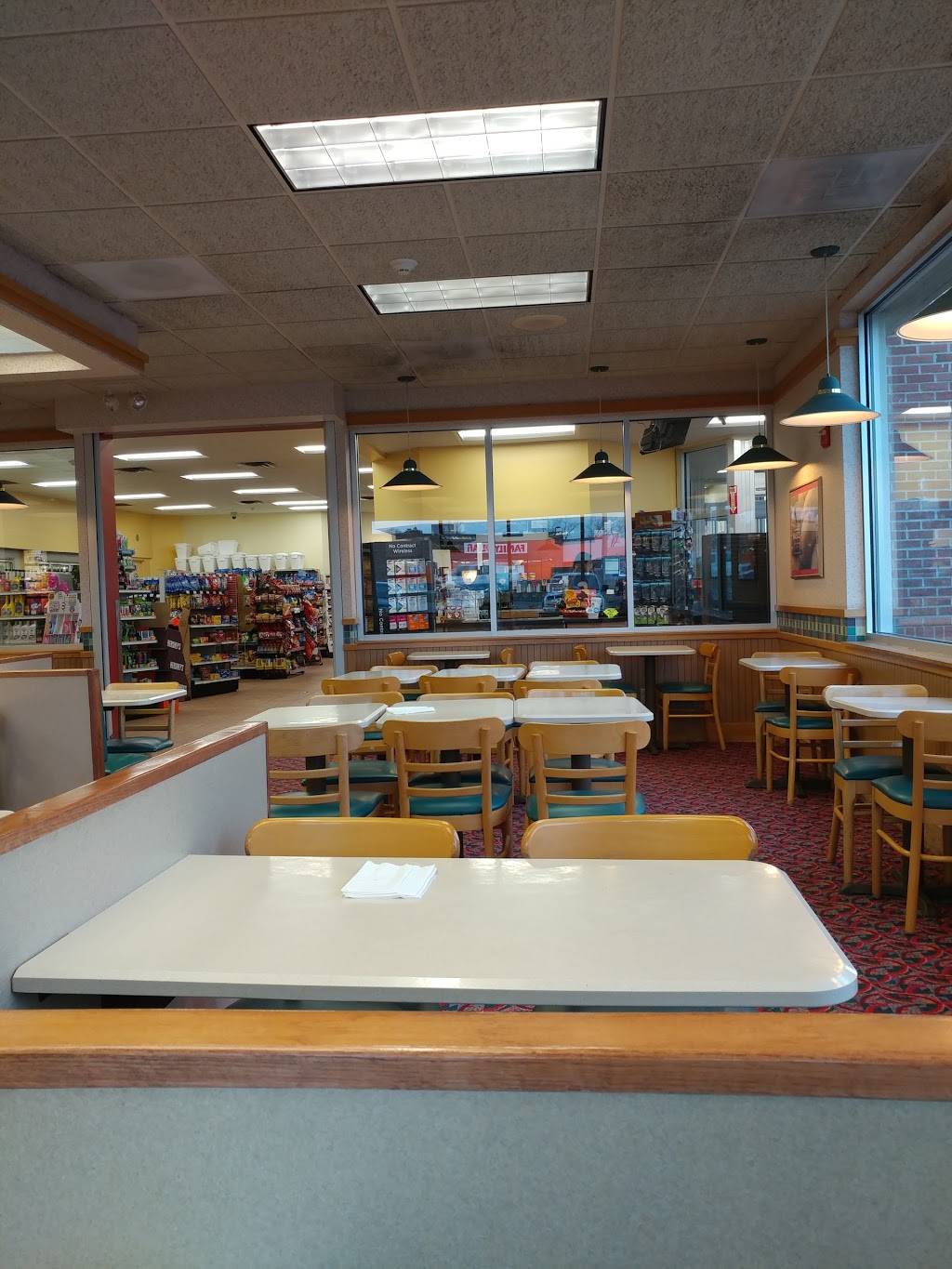 Wendys | restaurant | 1600 28th St SW, Wyoming, MI 49519, USA | 6162493133 OR +1 616-249-3133