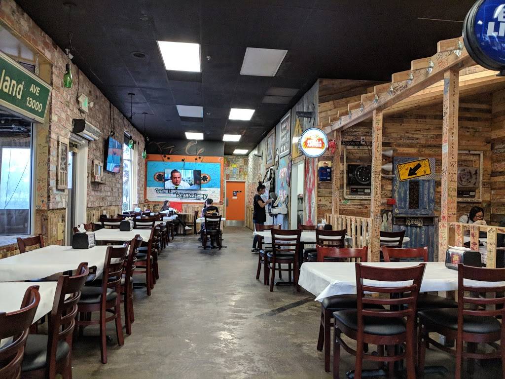 Rockin Crawfish | restaurant | 9000 Ming Avenue #J-3, Bakersfield, CA 93311, USA | 6617358503 OR +1 661-735-8503