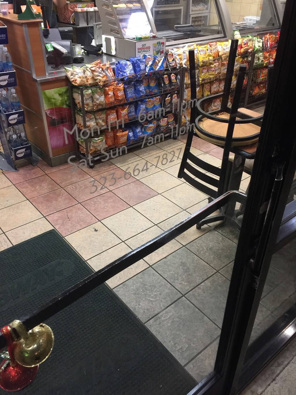 Subway Restaurants | restaurant | 1900 Hillhurst Ave, Los Angeles, CA 90027, USA | 3236647827 OR +1 323-664-7827