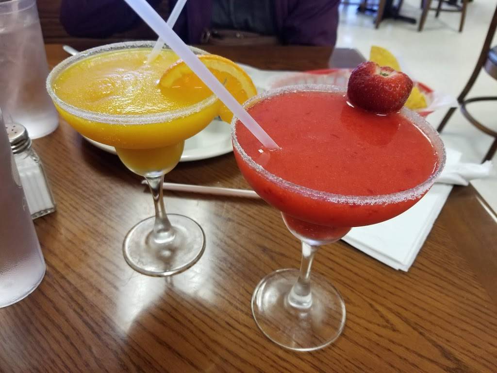 Taqueria La Poblanita | restaurant | 2436 London Rd, Eau Claire, WI 54701, USA | 7158312131 OR +1 715-831-2131