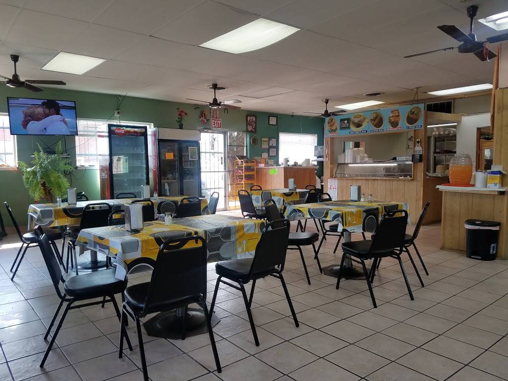 Las güeras Restaurant | restaurant | 3334 Irving Blvd, Dallas, TX 75247, USA | 2146780371 OR +1 214-678-0371